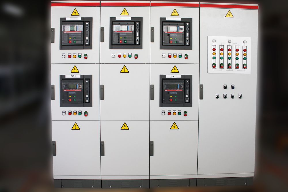  Сборка щитов АВР (автоматического ввода резерва)